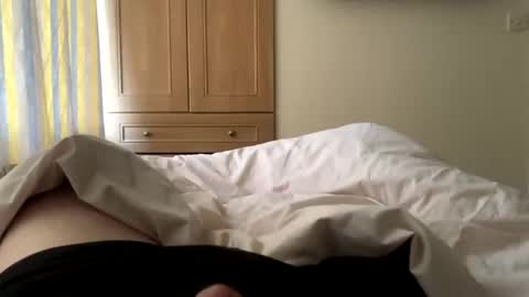 Snapshot of hornyian91 chatting on February 2, 9:08 am Liverpool lad online show from February 2, 9:08 am