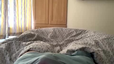 Snapshot of hornyian91 chatting on October 5, 8:23 am Liverpool lad online show from October 5, 8:23 am