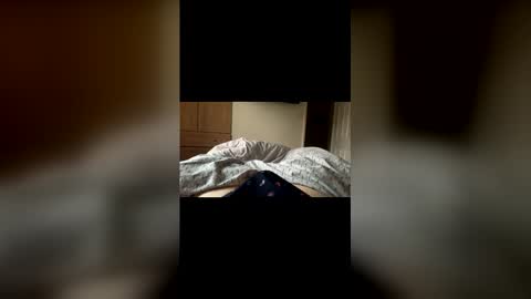 Snapshot of hornyian91 chatting on November 30, 8:18 am Liverpool lad online show from November 30, 8:18 am