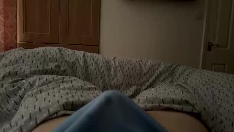 Snapshot of hornyian91 chatting on March 1, 8:05 am Liverpool lad online show from March 1, 8:05 am