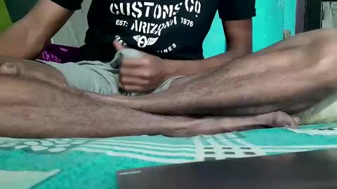 hornylucifer8 online show from December 3, 7:22 pm