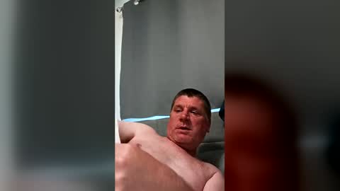 hornyman6942842 online show from July 10, 8:55 pm