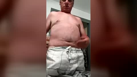 hornyman6942842 online show from July 20, 9:06 pm
