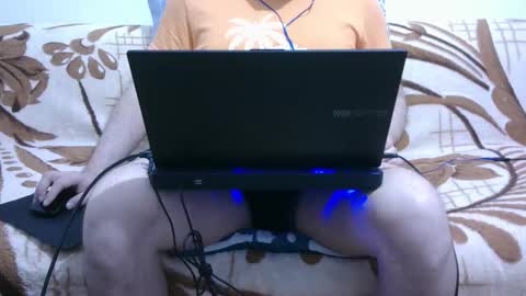 Snapshot of hornymonkey991 chatting on February 21, 9:16 pm hornymonkey991 online show from February 21, 9:16 pm