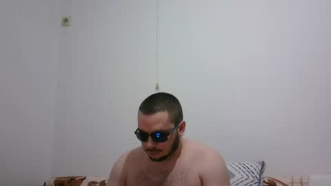 hornymonkey991 online show from May 9, 6:02 pm