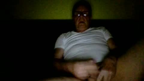 hornyoldman2558 online show from June 21, 10:40 am