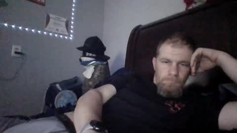 hornypierceddad online show from April 14, 7:09 pm
