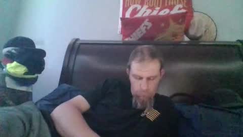 hornypierceddad online show from May 10, 11:54 pm
