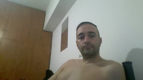 Snapshot of hornysnake69 chatting on October 11, 6:50 pm hornysnake69 online show from October 11, 6:50 pm