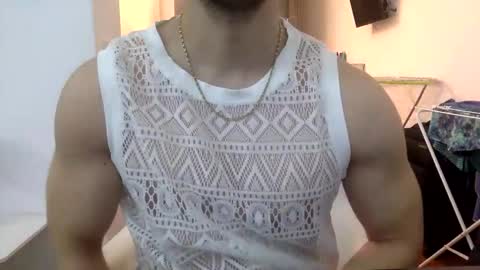 Snapshot of hornyspaniard93 chatting on February 1, 10:52 pm hornyspaniard93 online show from February 1, 10:52 pm