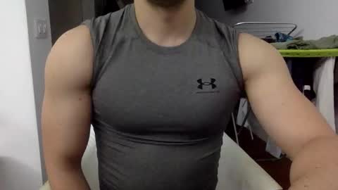 Snapshot of hornyspaniard93 chatting on June 5, 10:26 pm hornyspaniard93 online show from June 5, 10:26 pm