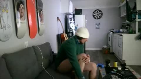 Snapshot of hornysqueeze chatting on February 18, 5:36 am hornysqueeze online show from February 18, 5:36 am