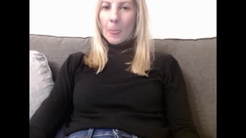 Snapshot of hornyssima chatting on January 14, 4:56 pm Hornyssima online show from January 14, 4:56 pm