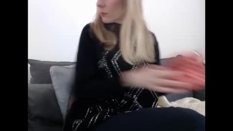 Snapshot of hornyssima chatting on March 8, 2:32 pm Hornyssima online show from March 8, 2:32 pm