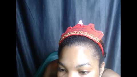 Snapshot of hornyxbum chatting on December 7, 2:53 am hornyxbum online show from December 7, 2:53 am