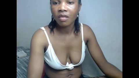 hornyxbum online show from November 18, 8:35 pm