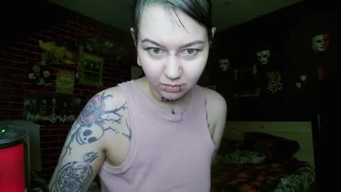 Messalina Horror online show from April 5, 5:15 am