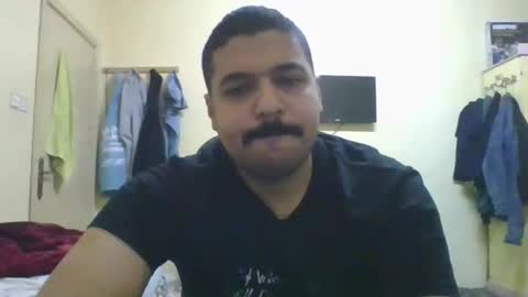 Snapshot of hossampharaos21 chatting on March 17, 10:46 pm hossampharaos21 online show from March 17, 10:46 pm