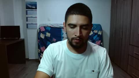 hot__husbands online show from May 14, 3:57 am