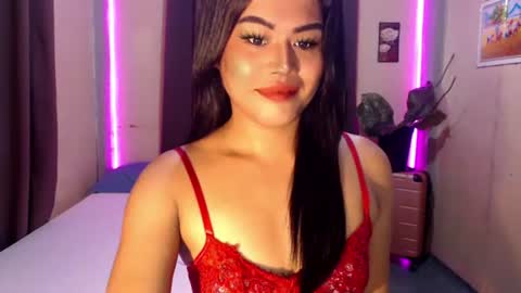 Snapshot of hot_babe0802 chatting on July 9, 1:53 am HANNA online show from July 9, 1:53 am