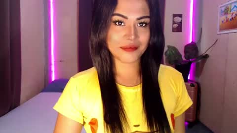 Snapshot of hot_babe0802 chatting on July 22, 3:09 am HANNA online show from July 22, 3:09 am