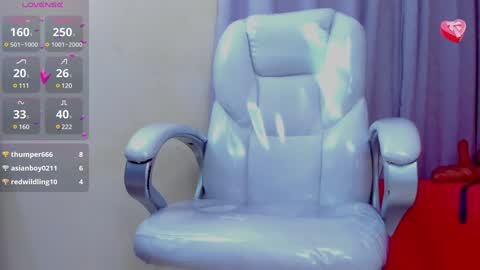 Snapshot of hot_beauty__ chatting on January 31, 8:01 am VALENTINA online show from January 31, 8:01 am