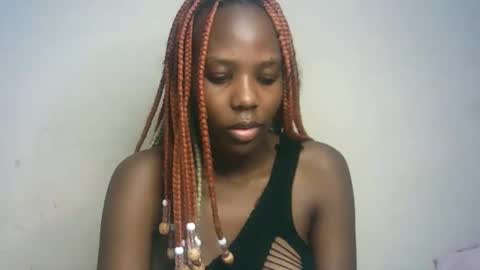 Snapshot of hot_berry2003 chatting on January 28, 1:59 pm Millie online show from January 28, 1:59 pm