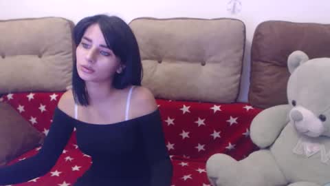 Snapshot of hot_bruny chatting on September 8, 5:12 pm Bruny online show from September 8, 5:12 pm