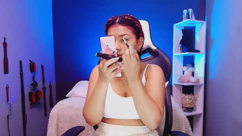 hot chocolate 4u online show from December 2, 12:21 pm