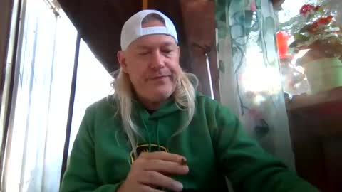 hot_cock_dancer online show from June 25, 1:37 pm