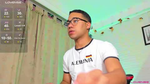 hot_dreams_x online show from January 11, 1:01 pm