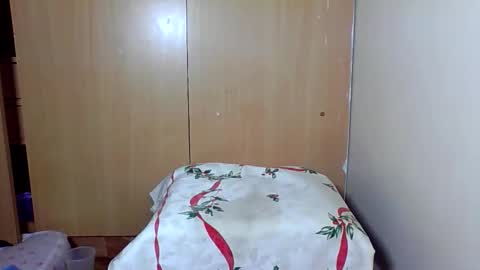 chooo pie online show from February 12, 6:03 pm