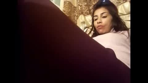 Hot falling devil online show from November 22, 11:31 am