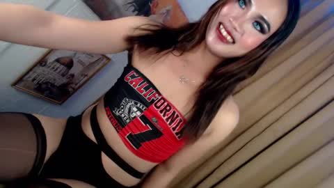 Snapshot of hot_fuckingmedusa69 chatting on December 3, 11:57 pm Naughty Allison online show from December 3, 11:57 pm