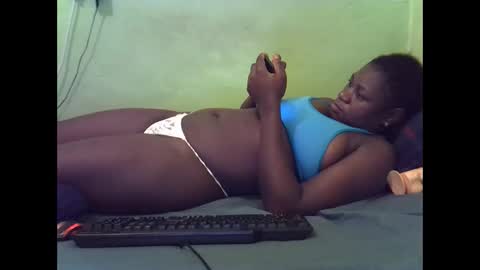 hot_girlly online show from November 15, 3:26 am