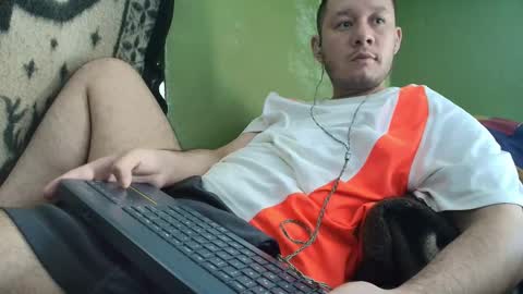 hot_guy36 online show from November 19, 5:35 pm