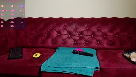 Aly online show from April 16, 7:58 pm