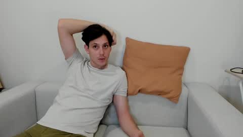 Snapshot of hot_ho chatting on January 5, 6:56 am Angel and Max FANSLY - hot ho online show from January 5, 6:56 am