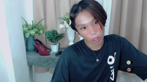 Khianna online show from May 20, 10:21 am