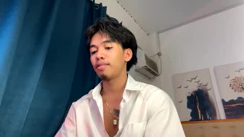 hot_kianxx online show from December 3, 9:13 pm