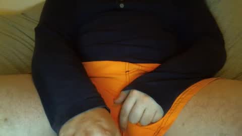 Snapshot of hot_lars chatting on December 6, 1:40 am Lars online show from December 6, 1:40 am