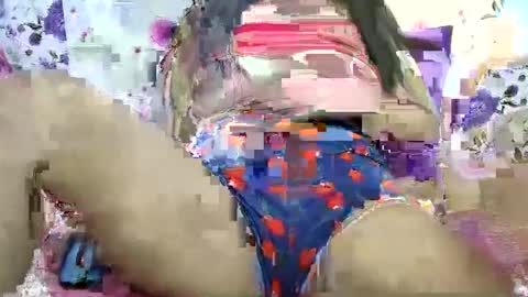 Snapshot of hot_lavine94 chatting on January 26, 4:51 am hot lavine94 online show from January 26, 4:51 am