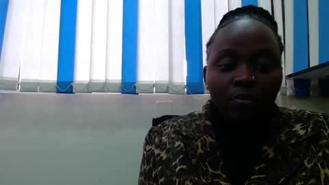 Snapshot of hot_linahh chatting on February 2, 6:01 am Linah online show from February 2, 6:01 am