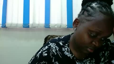 Snapshot of hot_linahh chatting on February 11, 8:30 am Linah online show from February 11, 8:30 am