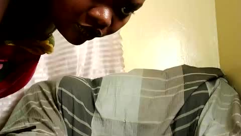 Snapshot of hot_linahh chatting on March 10, 3:39 pm Linah online show from March 10, 3:39 pm