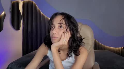 Alana online show from March 25, 9:32 pm