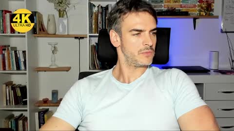 Snapshot of hot_martin25 chatting on January 23, 2:39 pm Martin online show from January 23, 2:39 pm