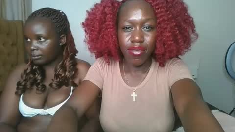 Hot petite online show from February 24, 10:30 pm