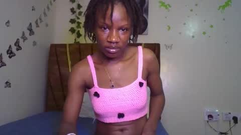 hot petite100 online show from November 8, 7:56 pm