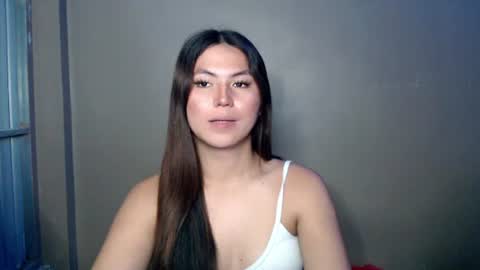 Snapshot of hot_precious_nikki chatting on July 9, 2:59 am Nikki online show from July 9, 2:59 am